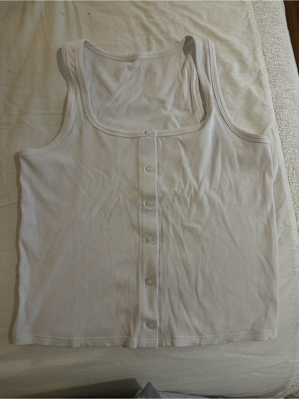 Vuori White Ribbed Button-Front Tank Top